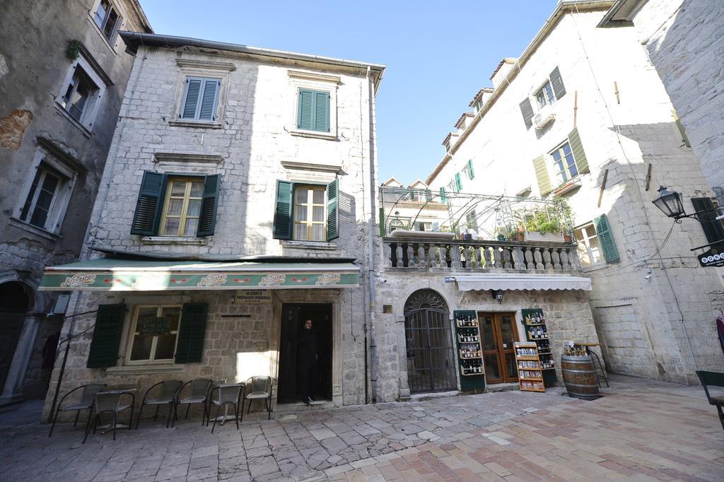 Palazzo Max And Alex Apartments Kotor Exterior foto